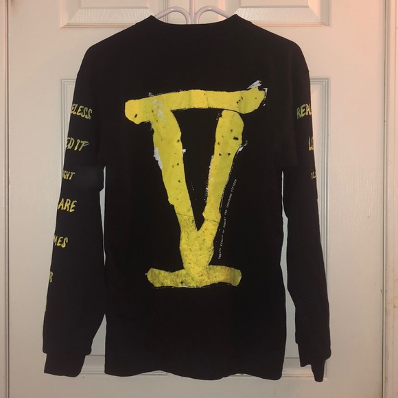 Vlone Sweat Shirt!!! - Picture 2 of 2